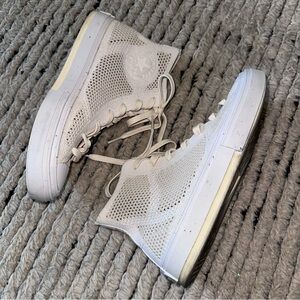Converse Women's High-Top Sneakers - White size 9 in cream